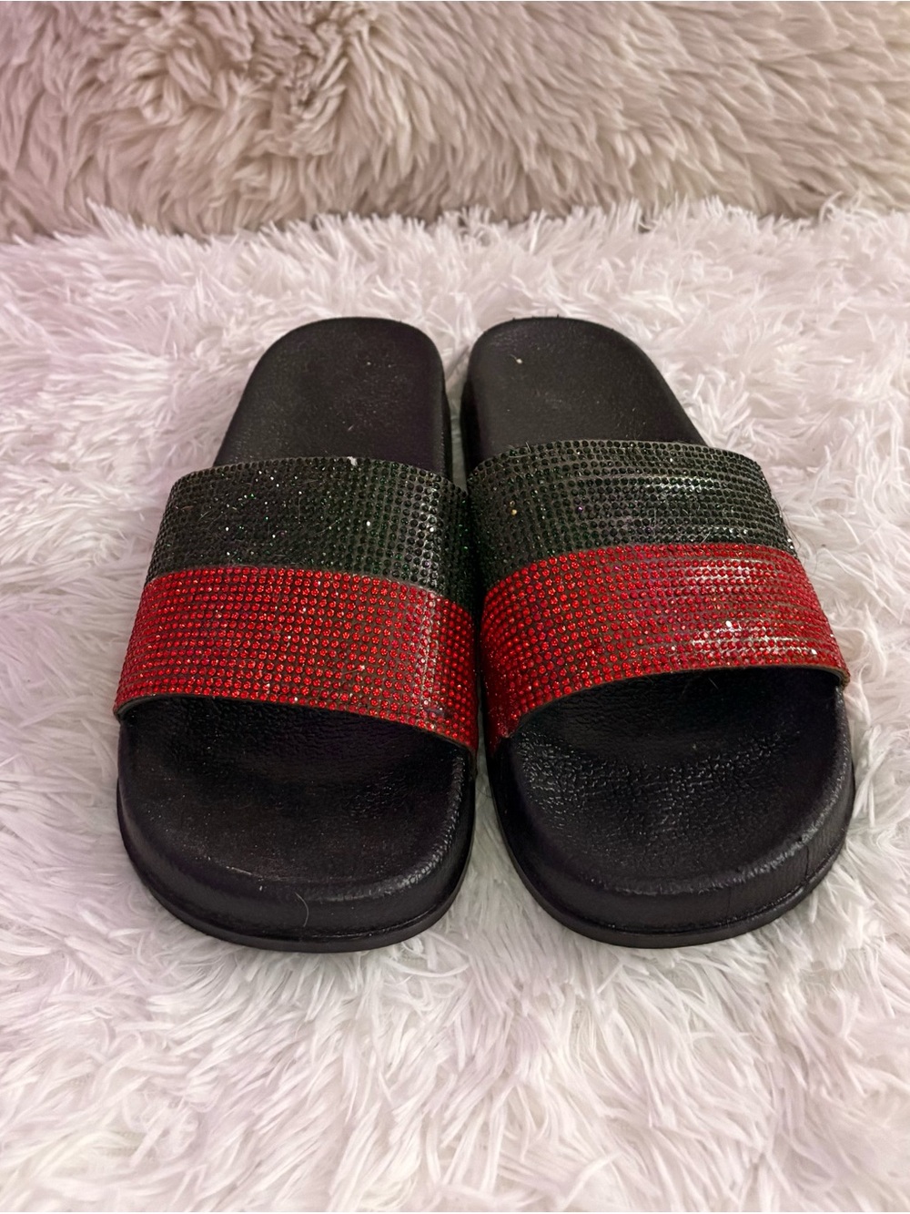 Red and Green Rhinestone Slides - Picture 2 of 3